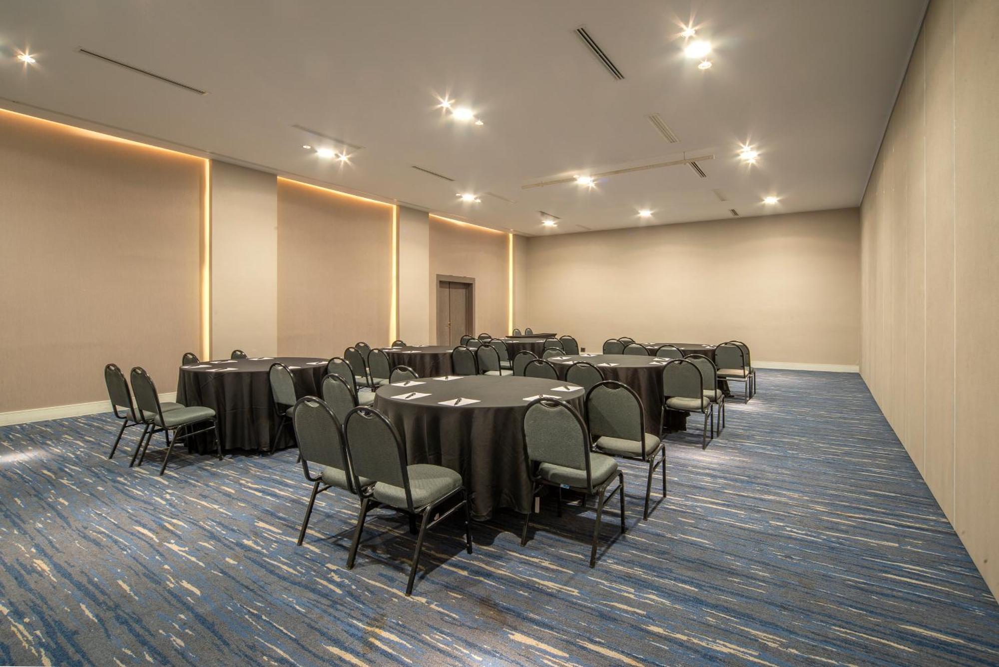 Lifestyle Laghetto Collection Hotel ริโอเดจาเนโร ภายนอก รูปภาพ Meeting room