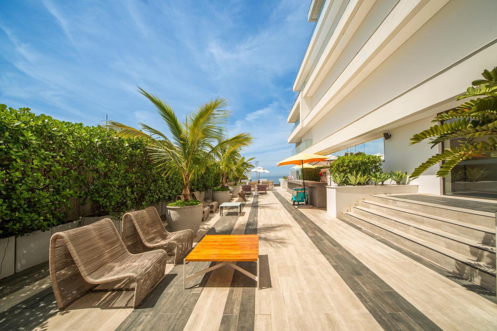 Lifestyle Laghetto Collection Hotel ริโอเดจาเนโร ภายนอก รูปภาพ The rooftop pool at the W South Beach